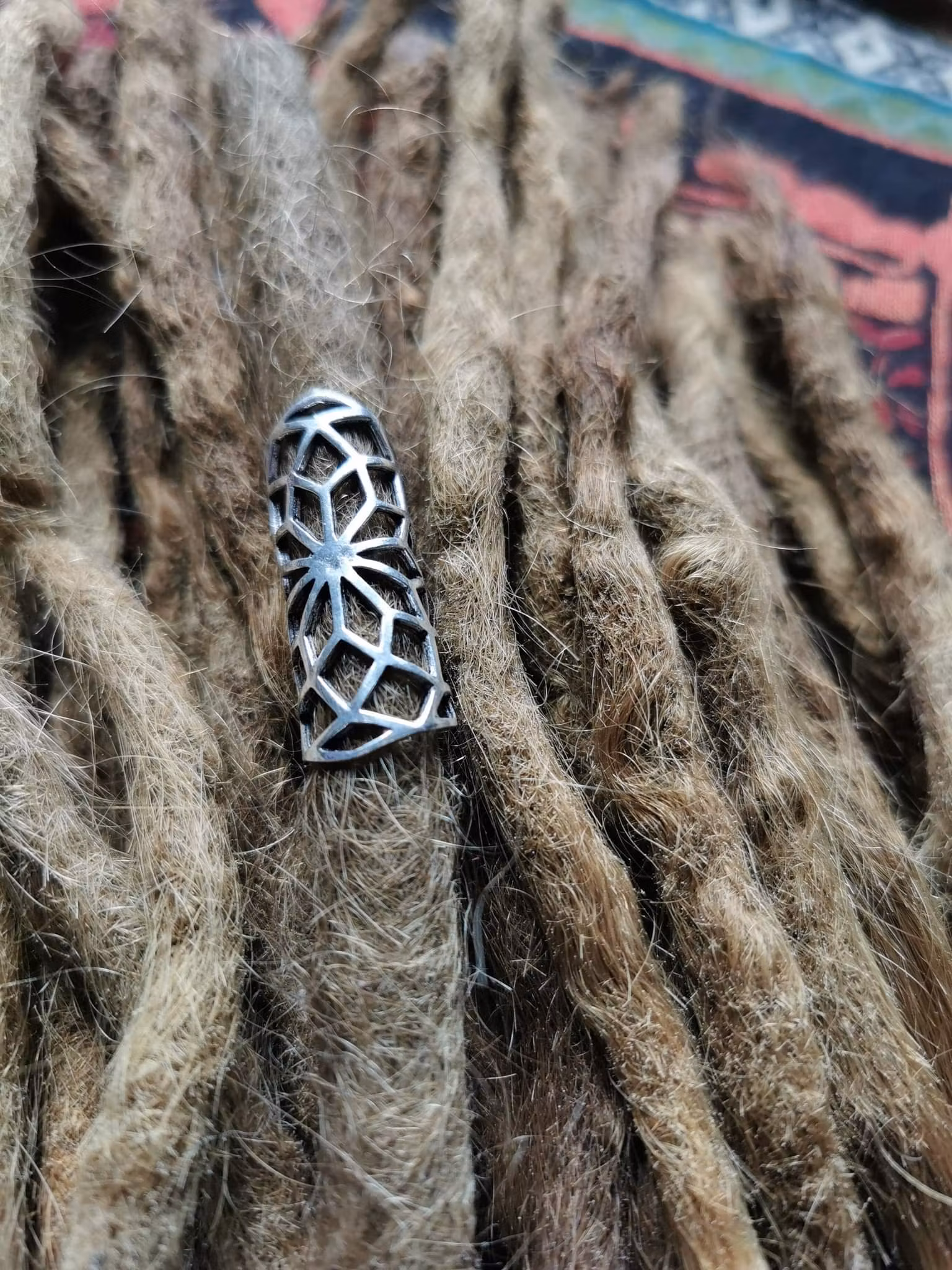 Silverfärgad "Stjärna" XL Dreadsmycke