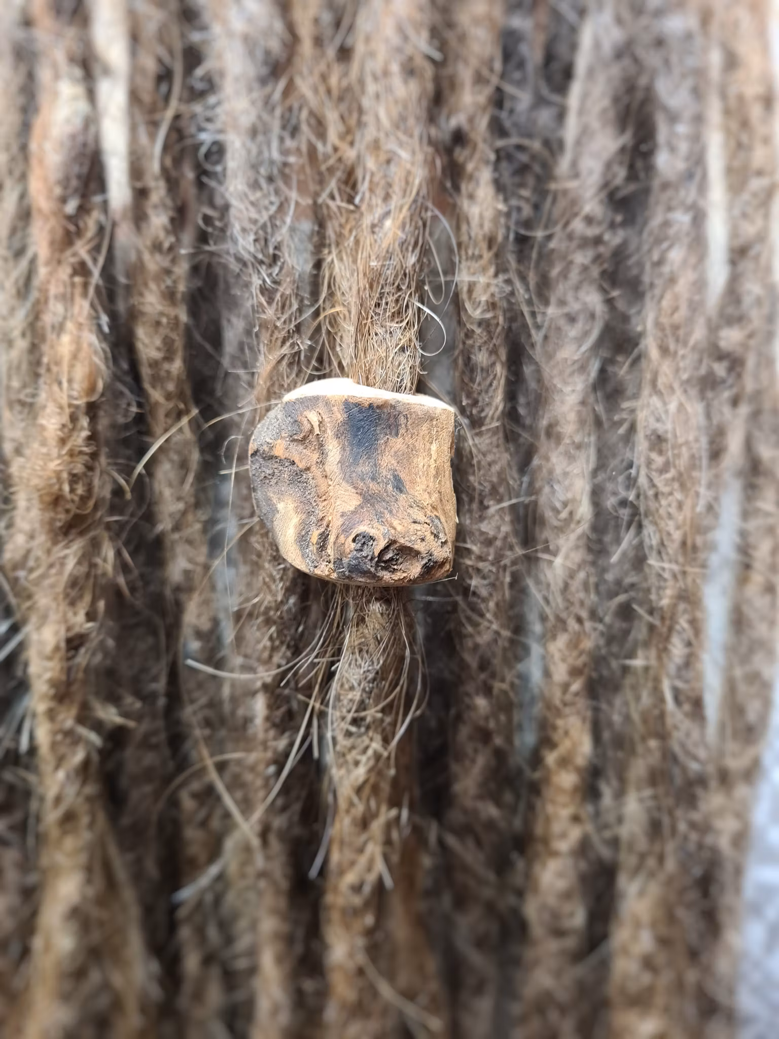 "Trä Block" - Trädekoration till dreads (8mm hål)