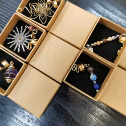 Afrodite Dreadsmycke (Guld 0,8 cm)