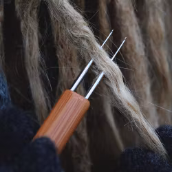 Dubbel Virknål i bambu 0,5mm