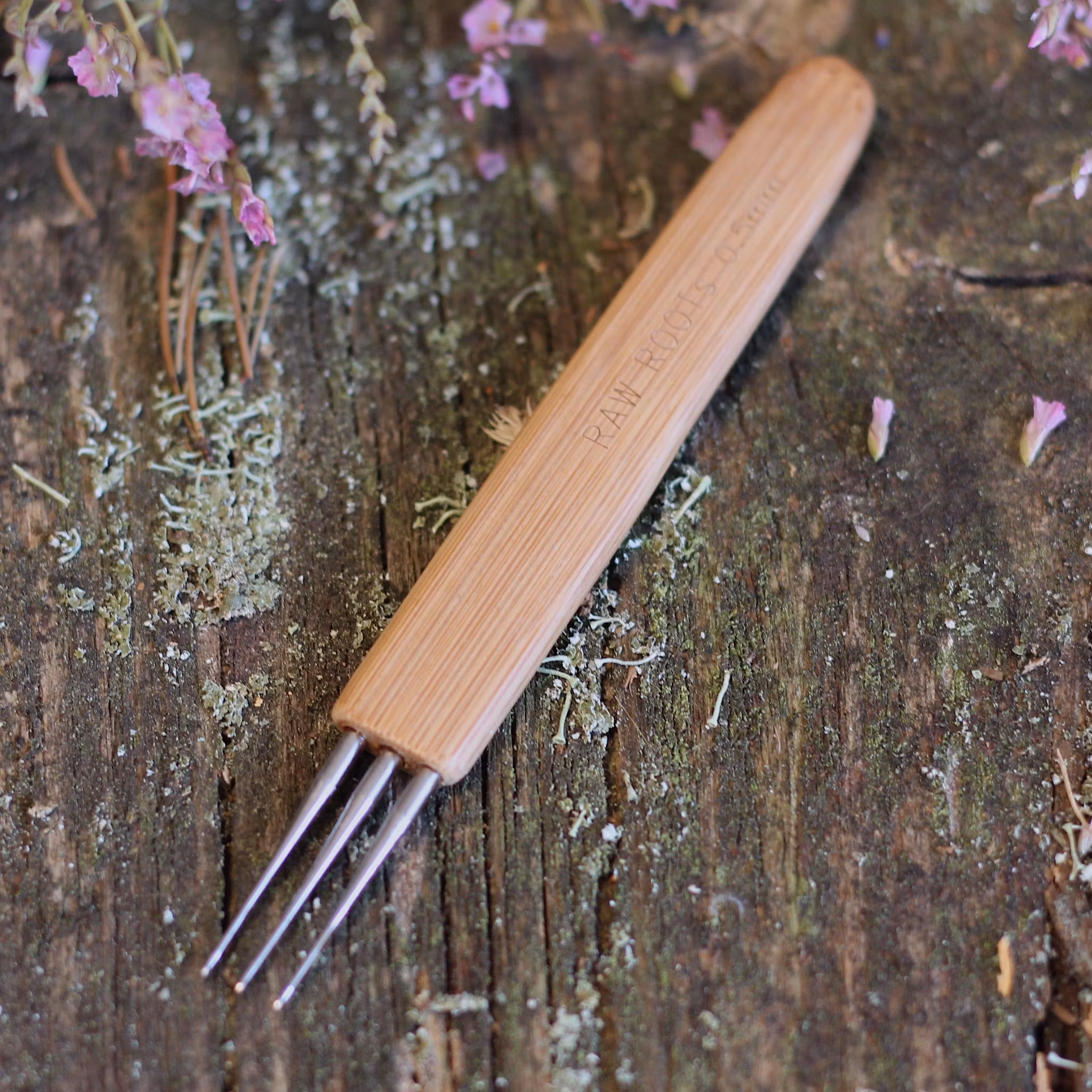 Trippel Virknål i bambu 0,5mm