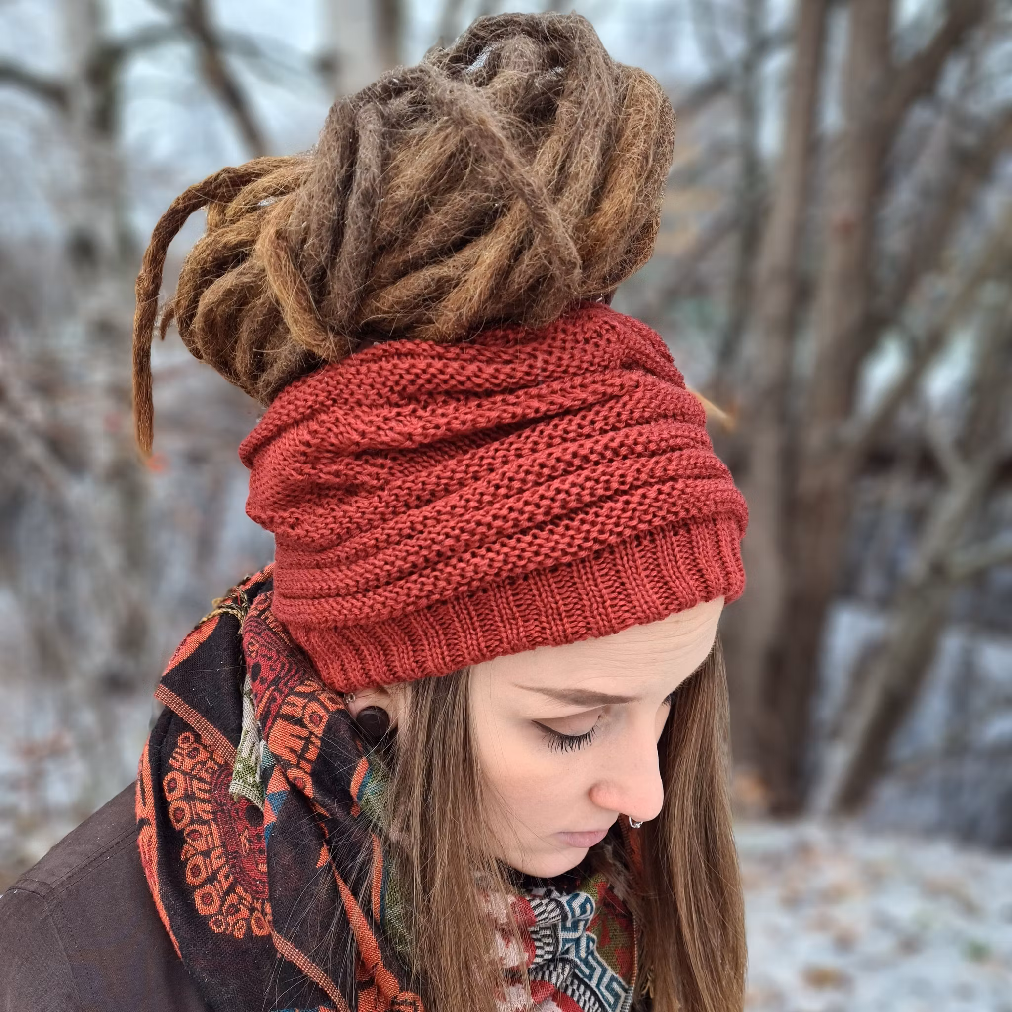 Dreads Stickad Mössa (med hål)
