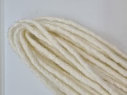 Vita DE Syntetdreads 65cm (14st)