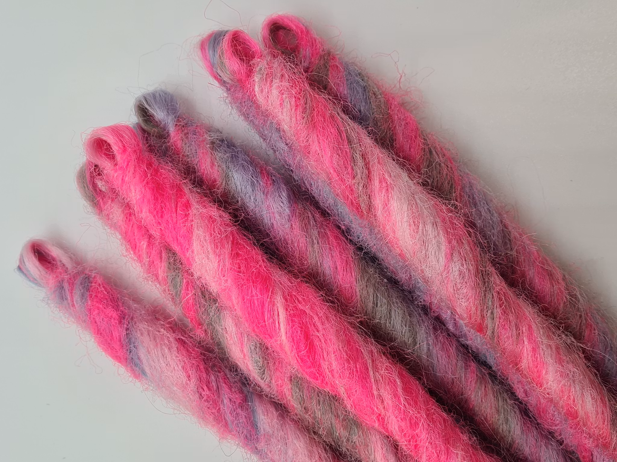 Rosa Candycane SE Syntetdreads 35cm (8st)