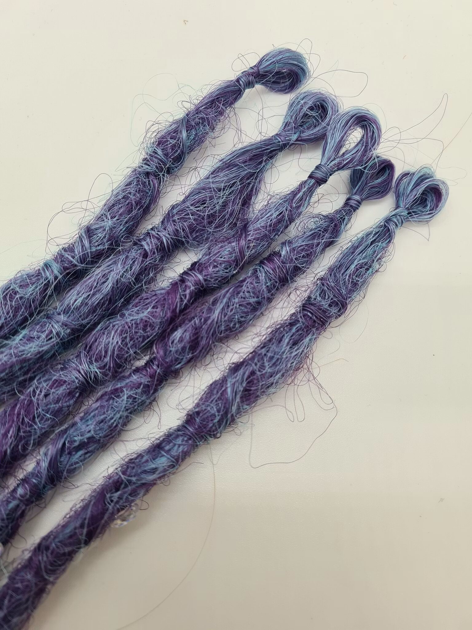 Lila & Ljusblå Ombre SE Syntetdreads 50cm (5st)