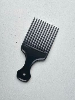 Svart Pick Kam (Afro Kam)