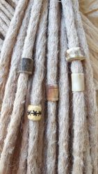 "Ben & Horn" M/L (6mm-9mm hål) MIX Handgarvade Dreadspärlor