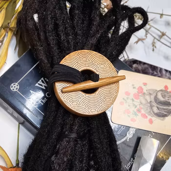 ButtonLOXX - Arch Happiness Dreadtie