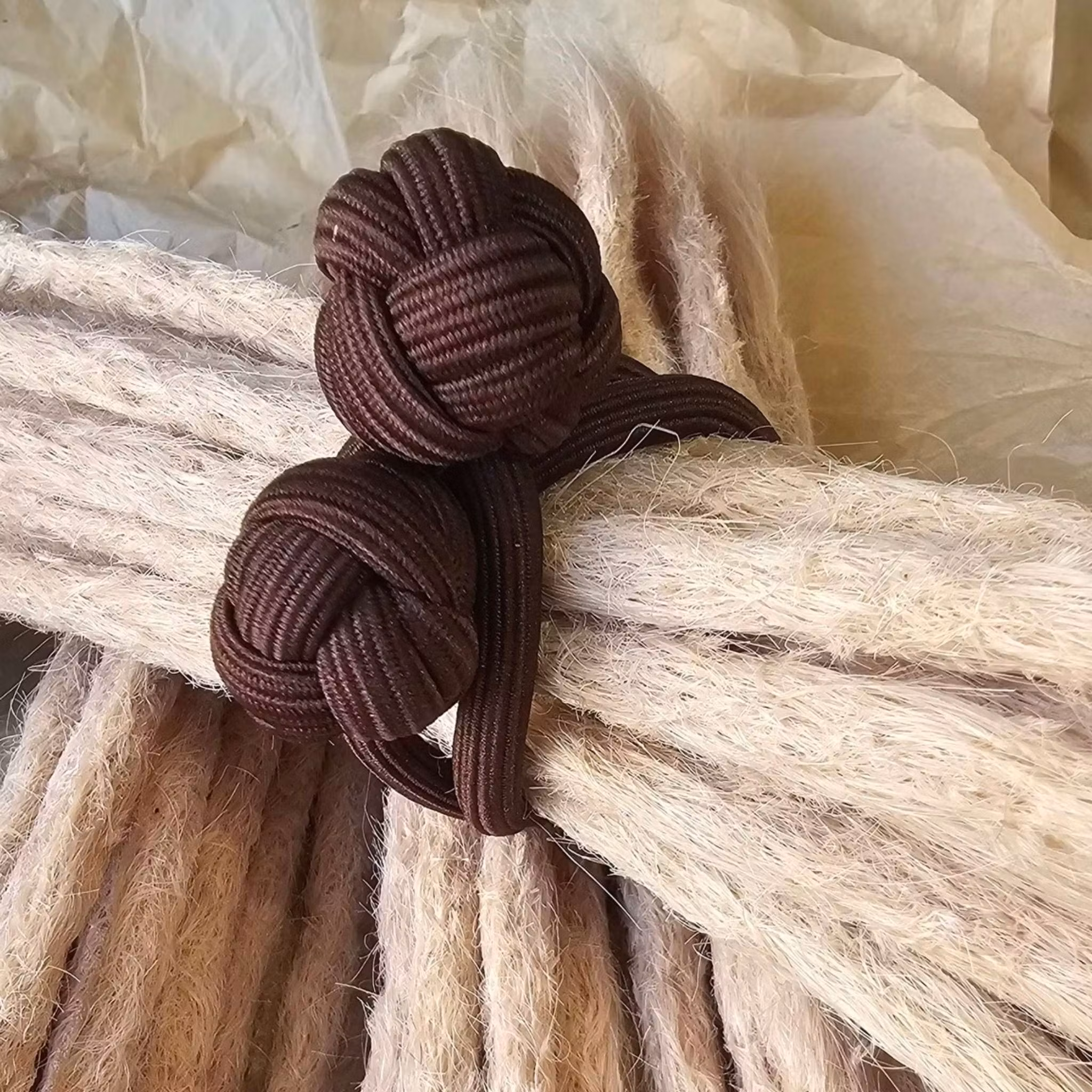 Brun "Knutar" Hårband Dreadtie