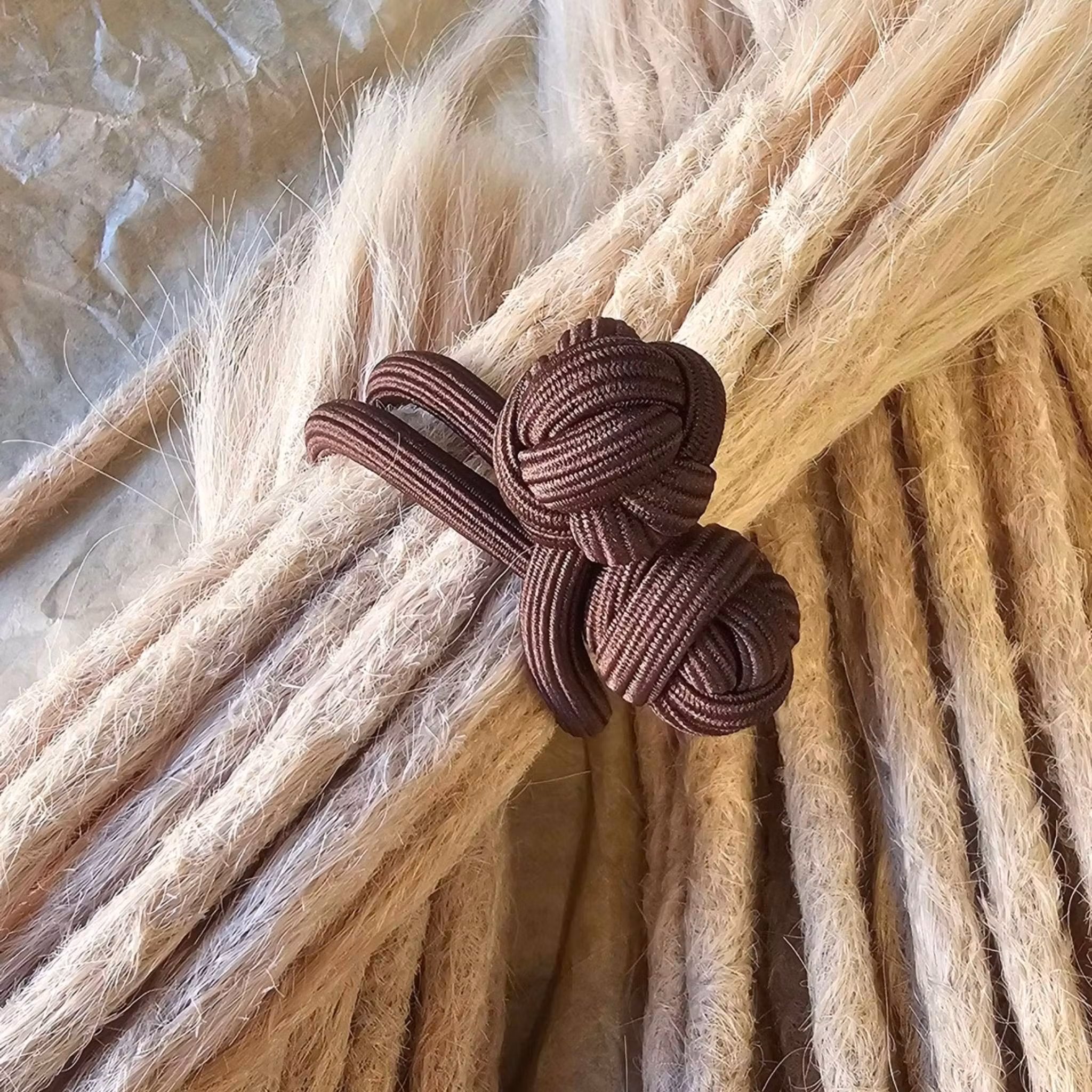 Brun "Knutar" Hårband Dreadtie