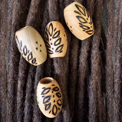 "Nejd" - Stor Ljus Träpärla (9 mm hål) L/XL