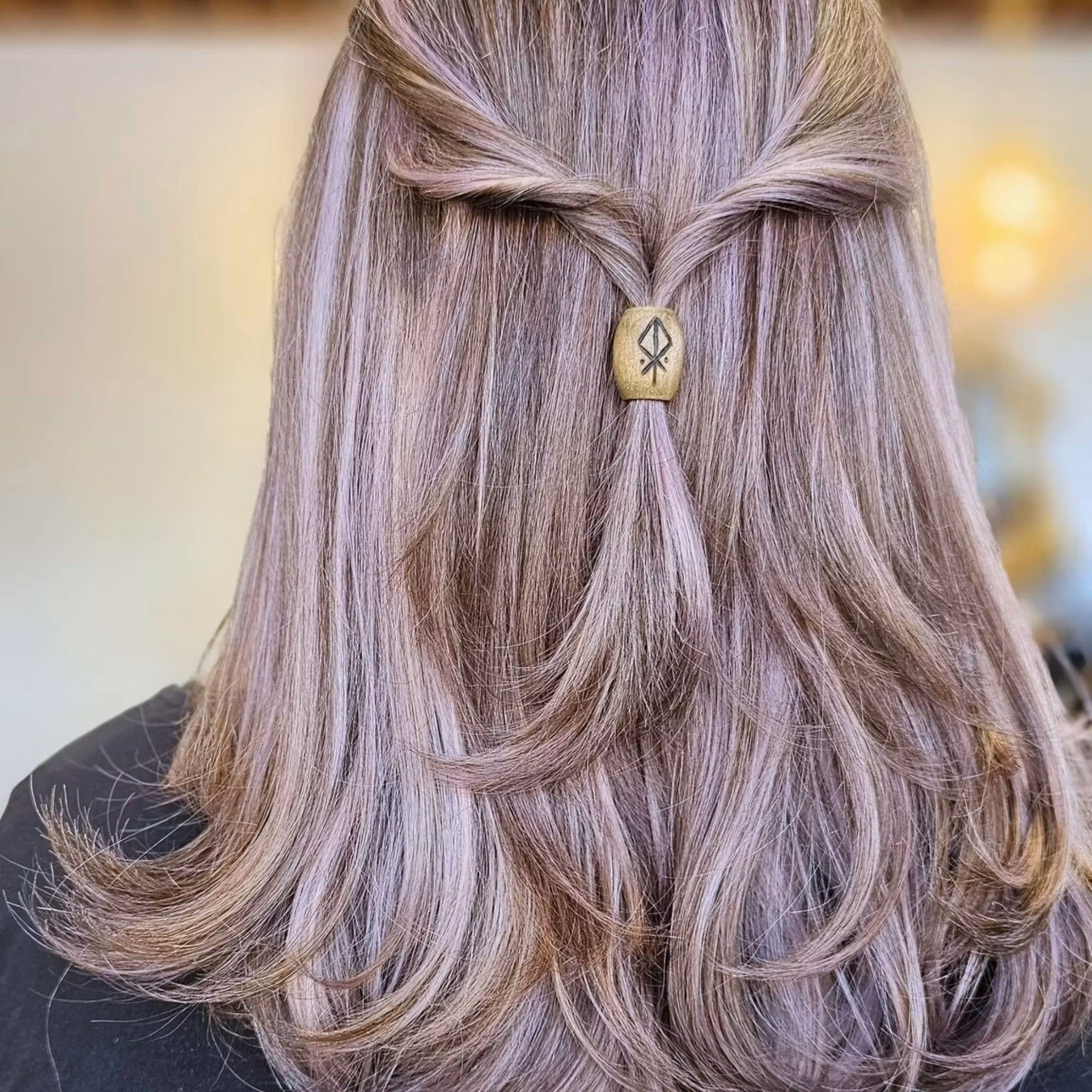 "Tyr" - Stor Ljus Ask Träpärla (8 mm hål) Large