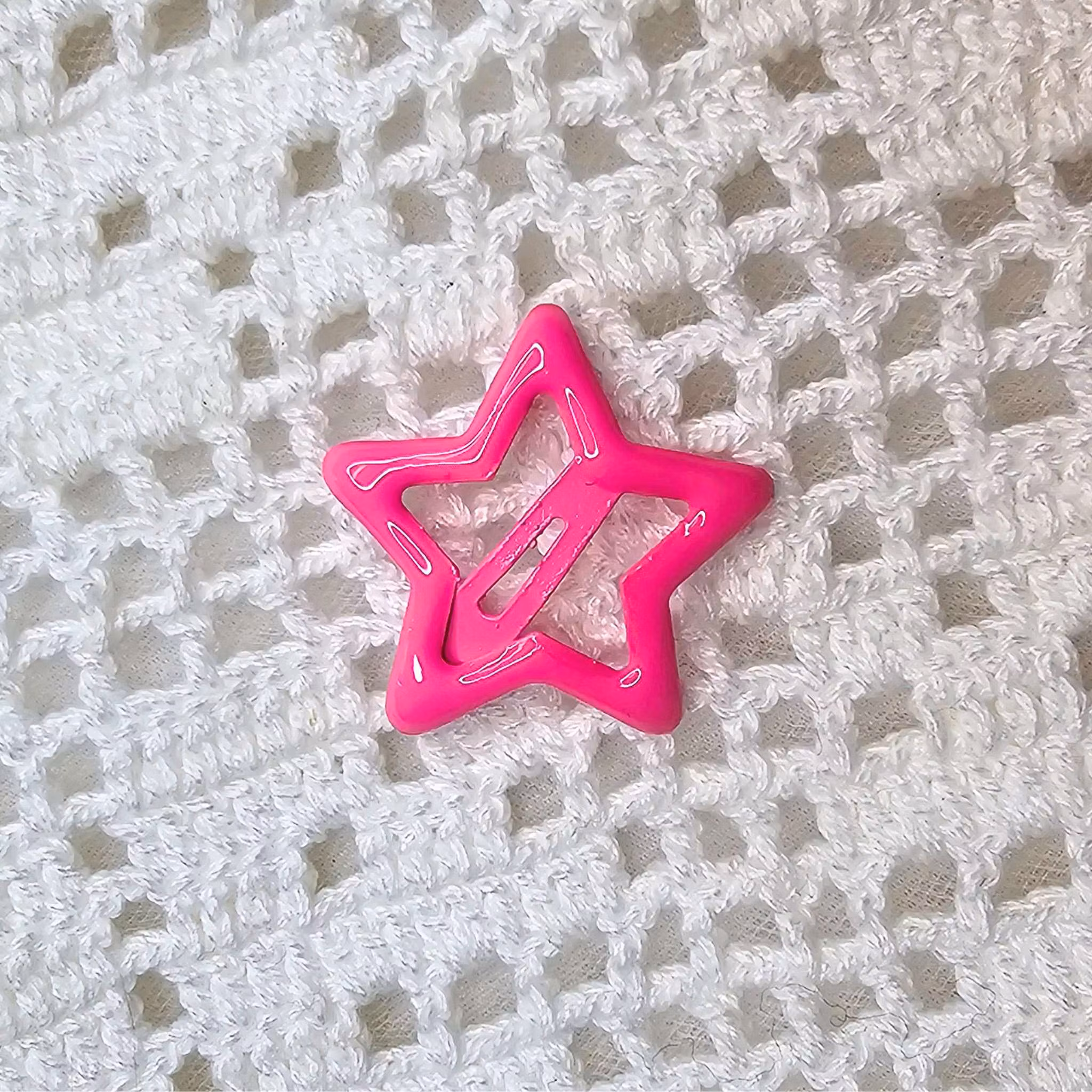 Stark Rosa "Stjärna" Hårspänne