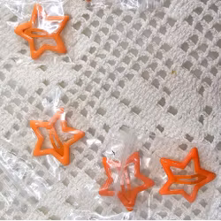 Orange "Stjärna" Hårspänne