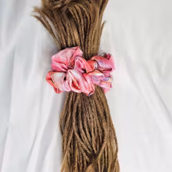 "Rosa Marmor" XL Scrunchie Dreadsnodd