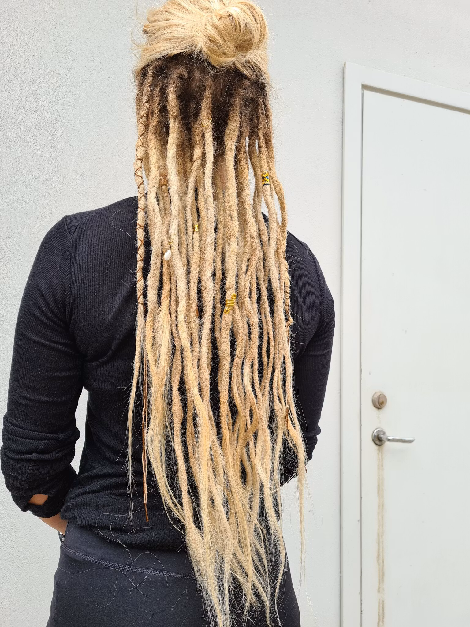 Ljusblond Äkta Dreads 40-45cm (7-8mm)