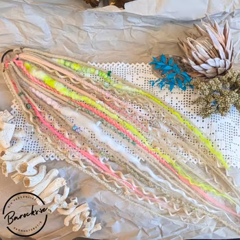 "Smällkaramell" Dreads Ponytail Extensions