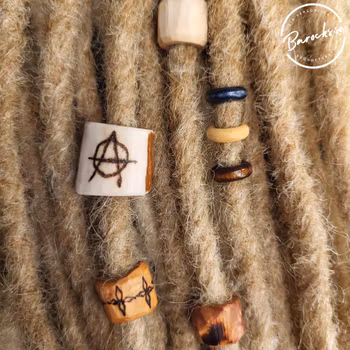 "Anarkist Javisst" Dreadsmycken Horn & Trä Kit 7-pack