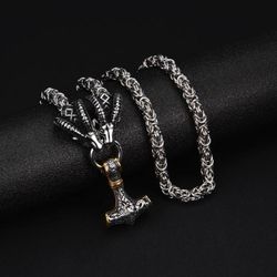 Necklace Tanngnjost silver / gold