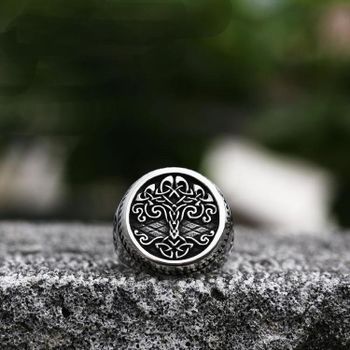 Ring Yggdrasil