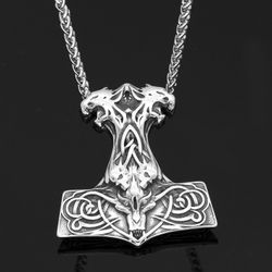 Necklace Hammer of Death