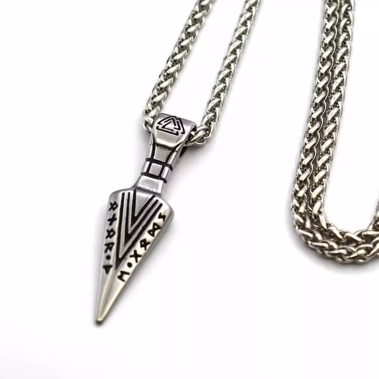 Halsband Arrow Valknut