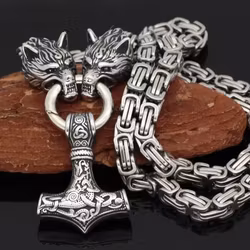 Necklace Wolves Silver
