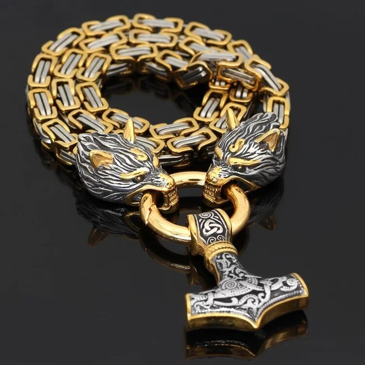 Necklace Golden Wolves Silver / Gold