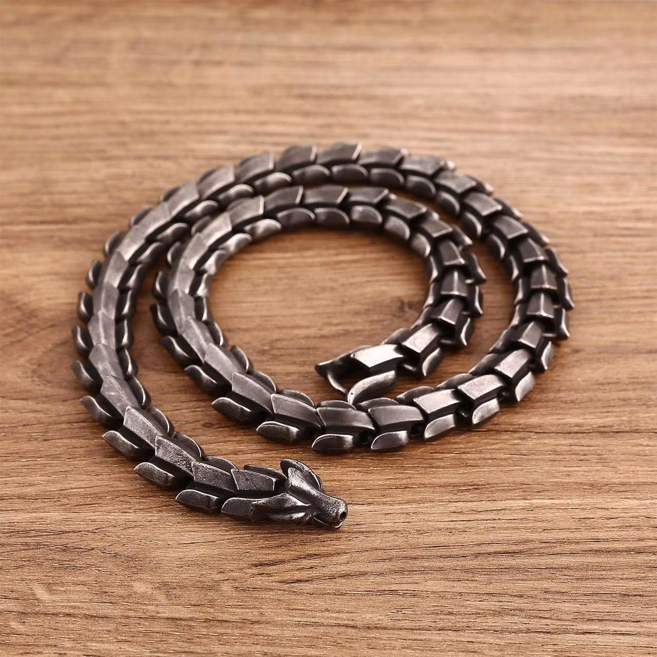 Halsband Wolf Viking Titanium
