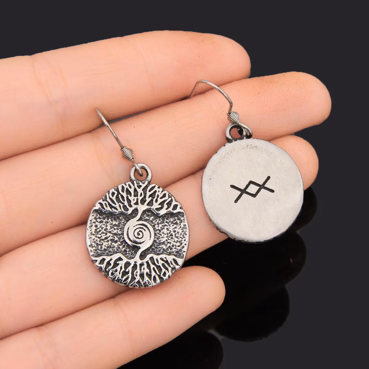 Örhänge Yggdrasil