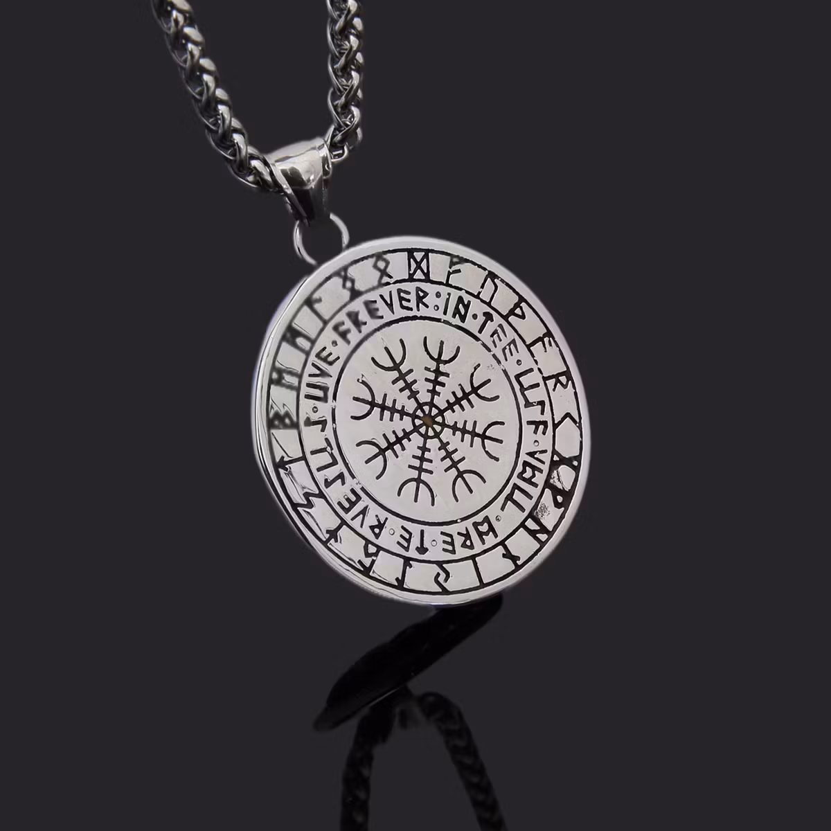 Halsband Wolves Valknut