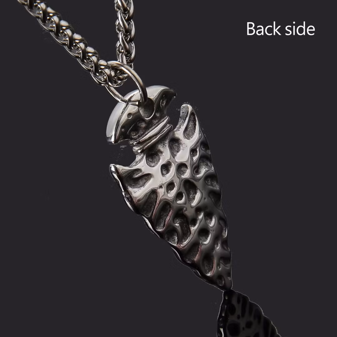 Kaulakoru Arrow Vegvisir