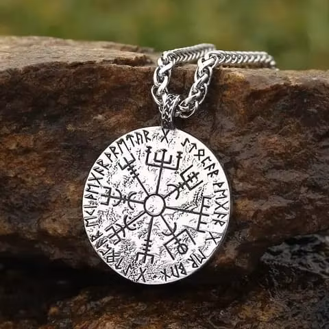 Necklace Njord