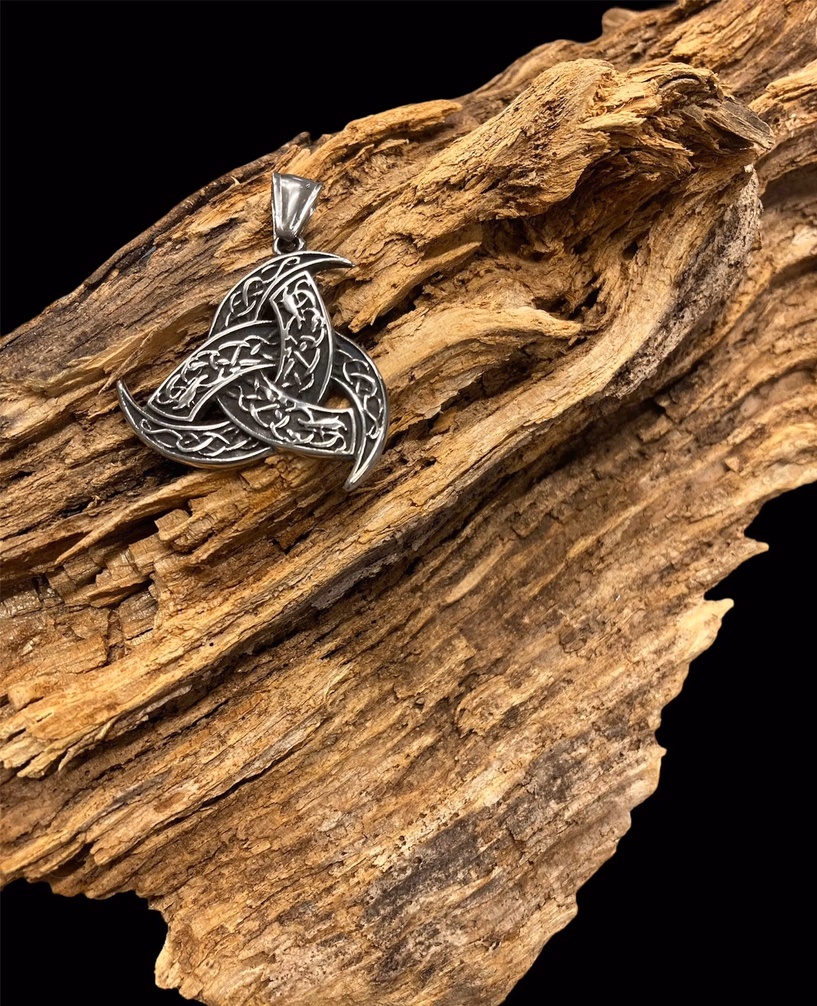 Halsband Kelt
