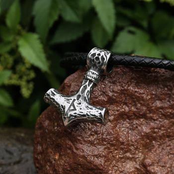 Halsband Thurisaz Läder