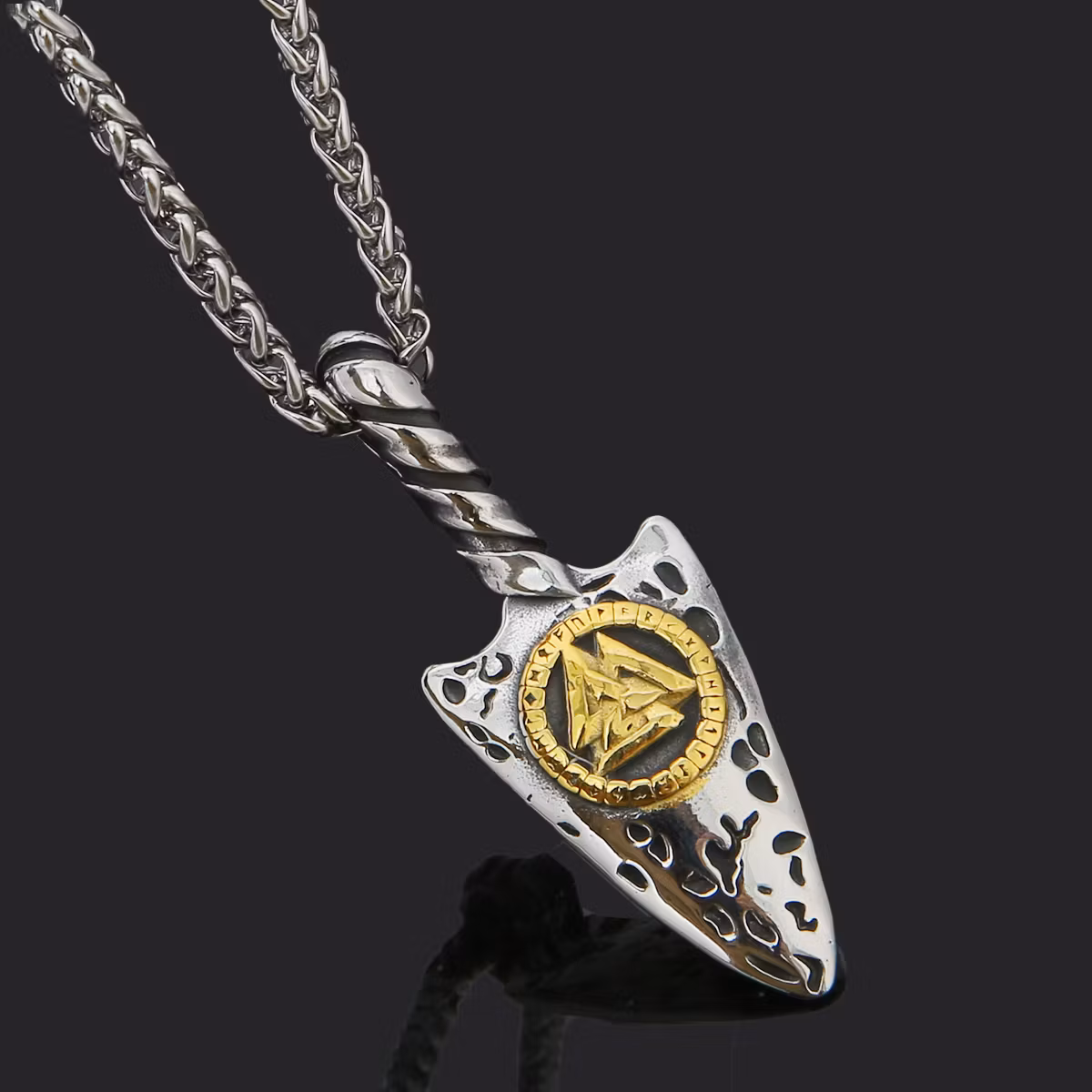 Necklace Valknut Spear