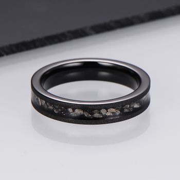 Ring Black Crystals Tungsten 4mm