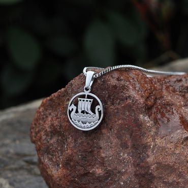 Paket Vikingabåt halsband och örhänge