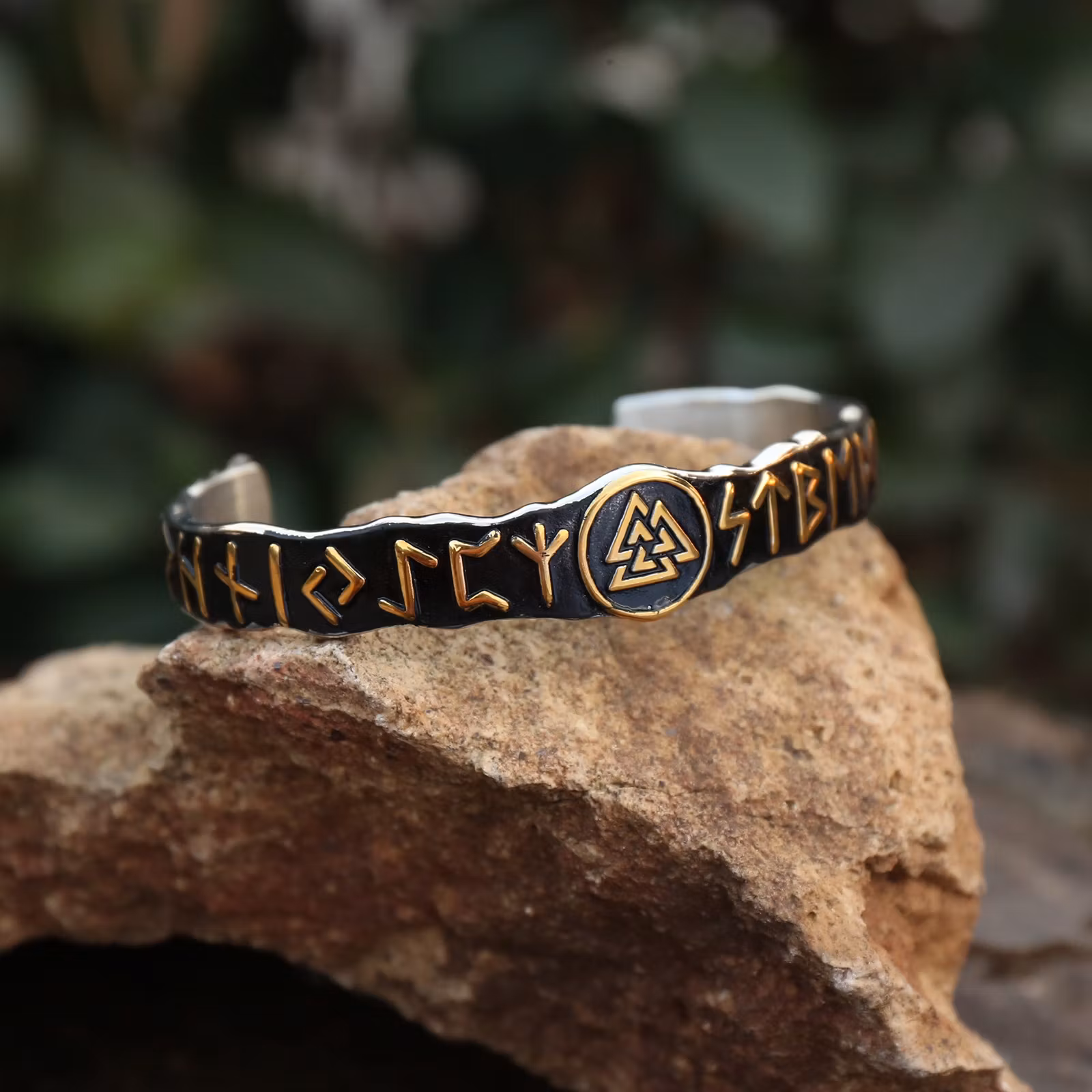 Armband Runornas Valknut (Flera färger)