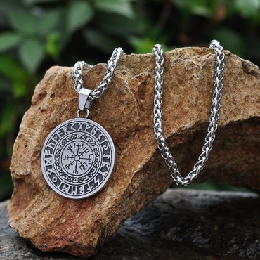 Halsband Sköld av Fenrir-ᚠ ᛖ ᚾ ᚱ ᛁ ᚱ