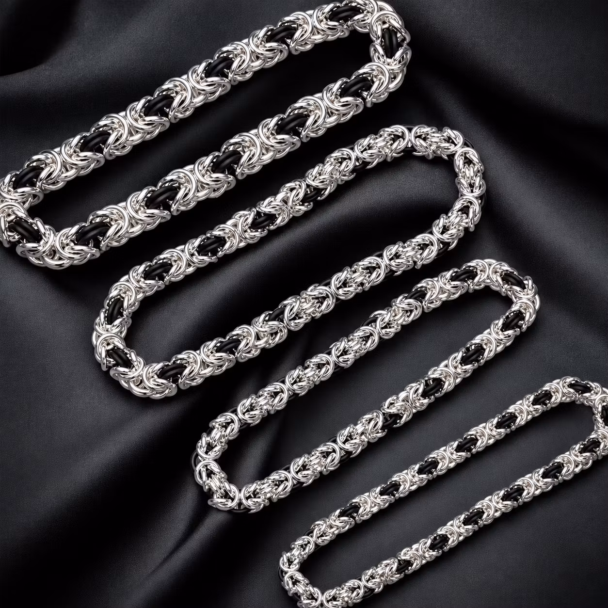 Armband Kungslänk i 925 silver med gummi detaljer