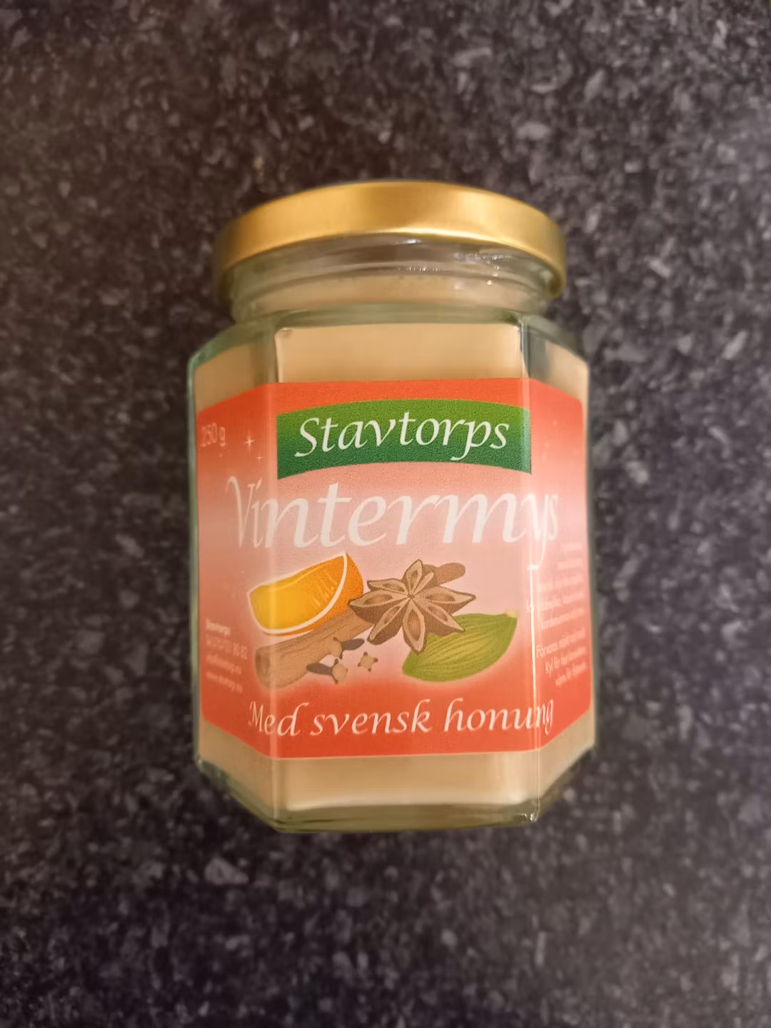 Smaksatt honung julmys, julkryddad honung, chaihonung