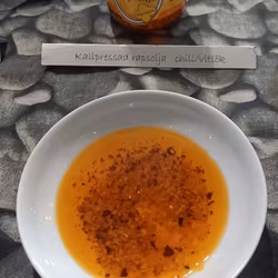 Julita Rapsolja Chili Vitlök 250 ml