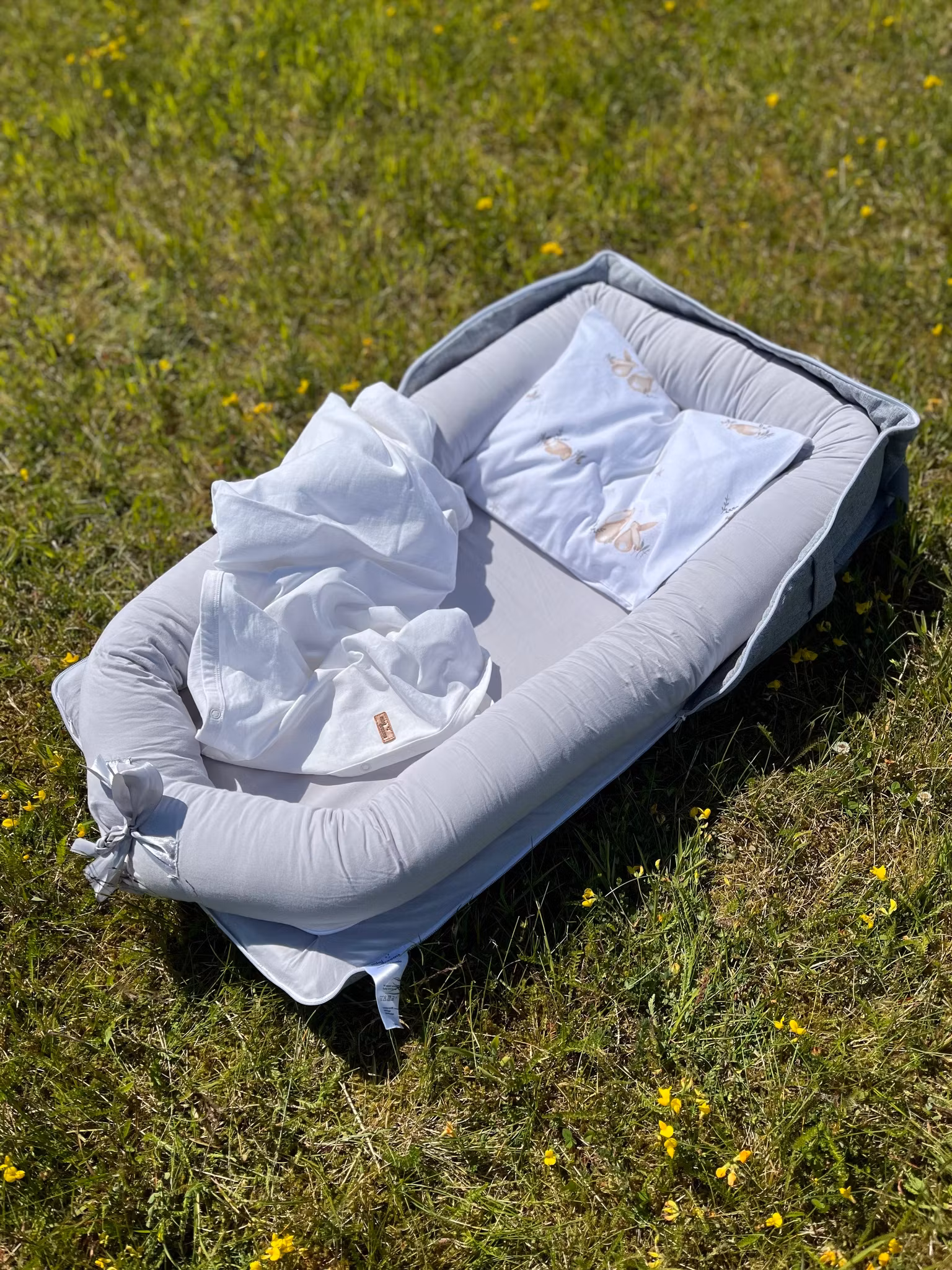 Travel babynest