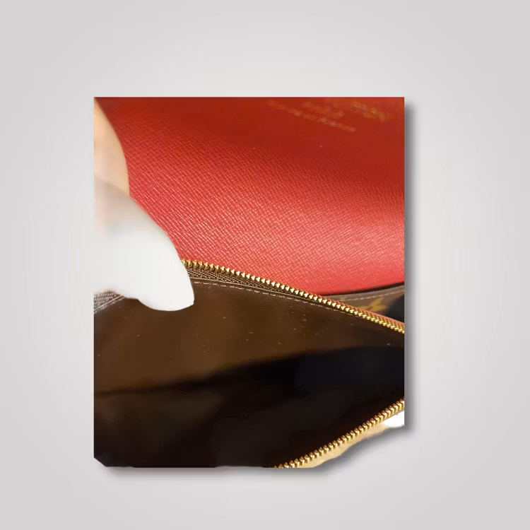Louis Vuitton Pre-owned Emilie Wallet Monogram-SH2021-255