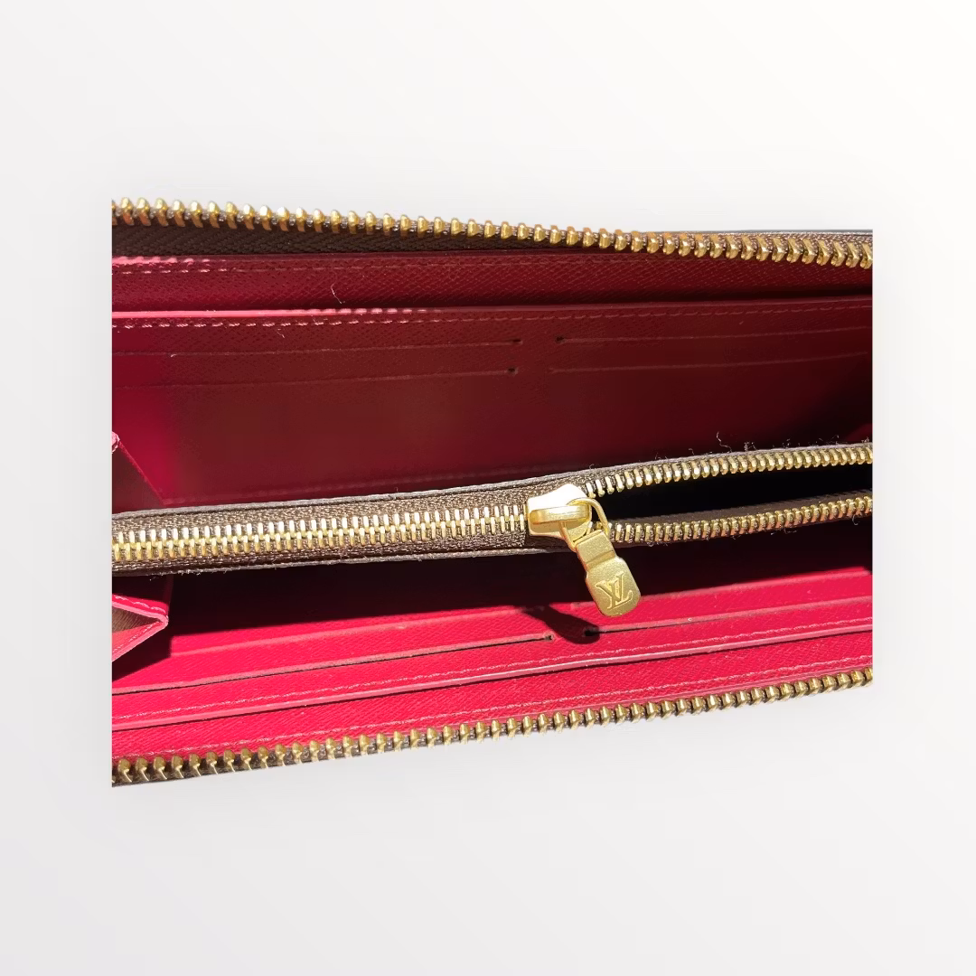 Louis Vuitton Pre-owned Clemence Wallet Monogram