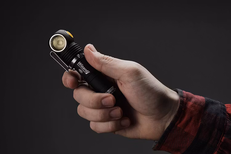 Armytek Wizard Pro Magnet USB laddning 2300 Lumen