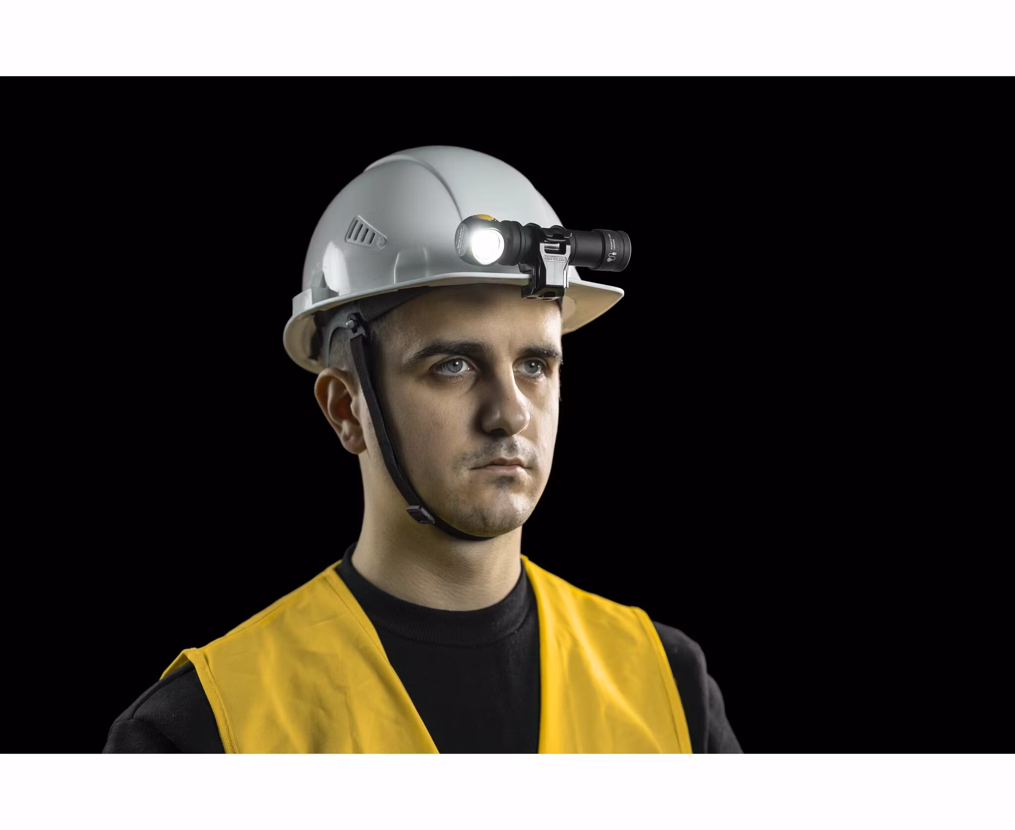 Armytek Hjälmfäste