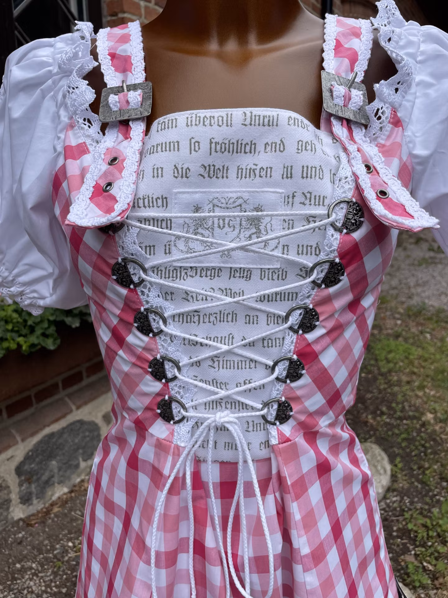 Os Trachten " Rosa rutig " dirndlklänning