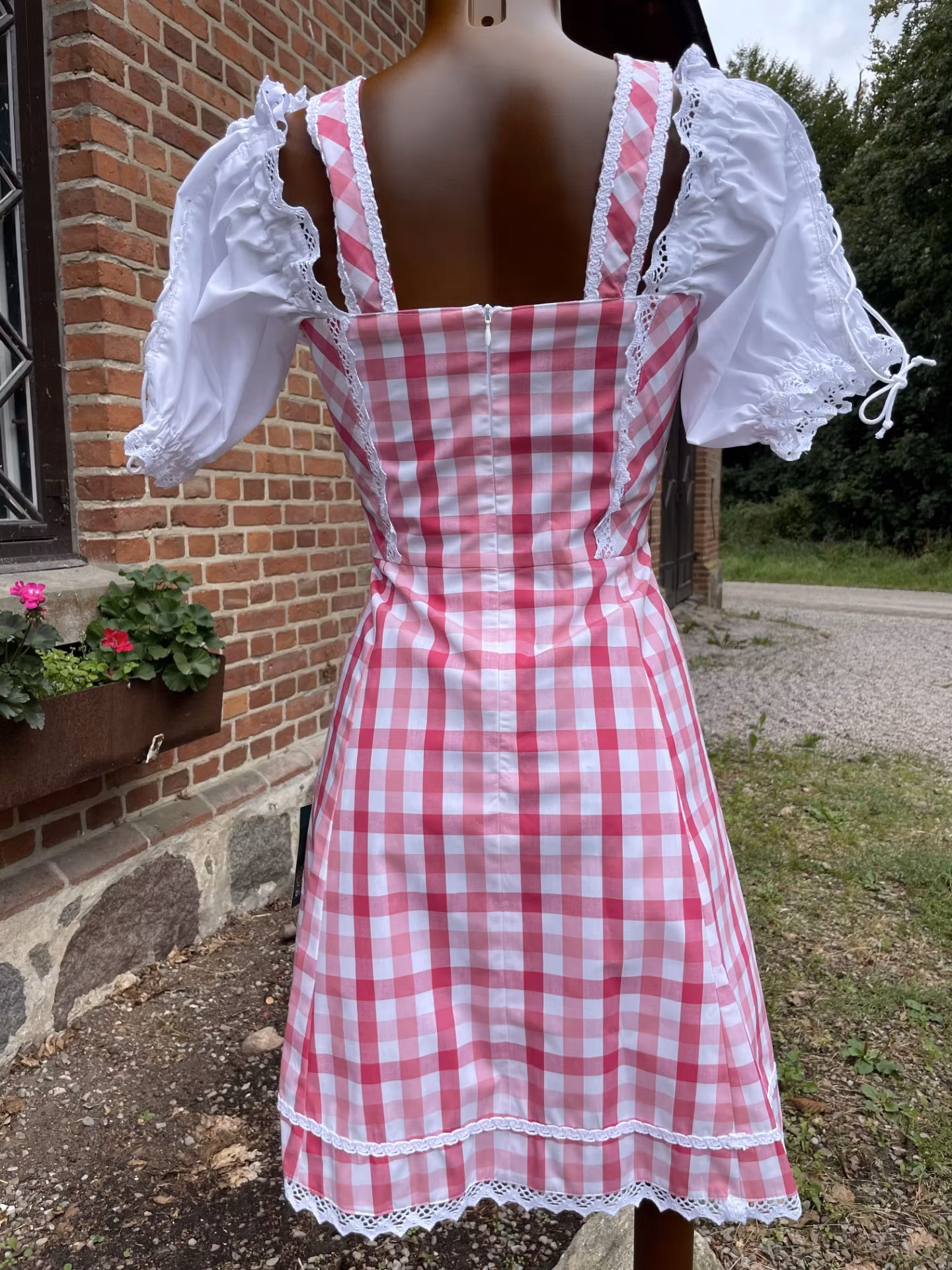 Os Trachten " Rosa rutig " dirndlklänning